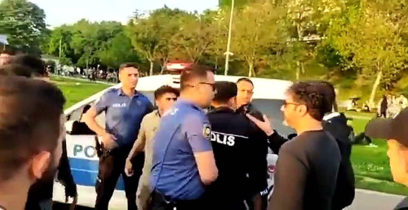 Moda'da gözaltına alınanlar serbest bırakıldı