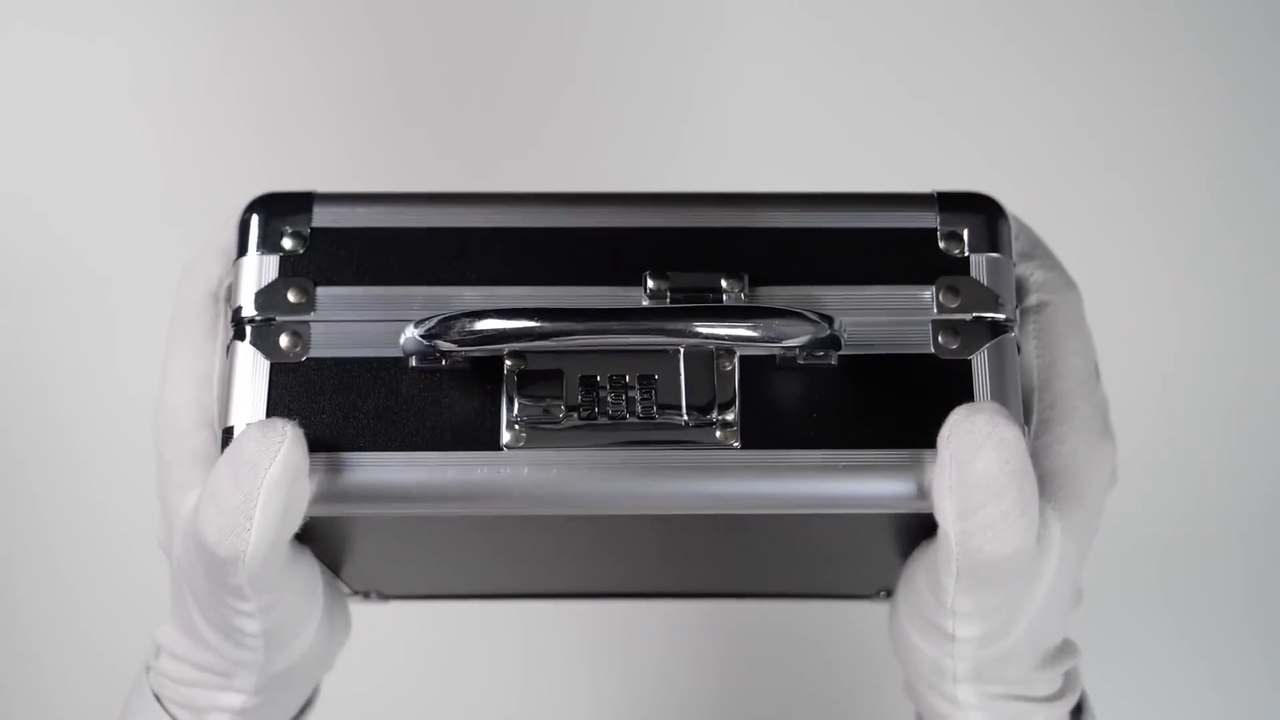Xiaomi 13 Ultra Unboxing - A Premium Smartphone... + Gameplay