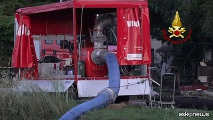 Alluvione E-R, idrovore al lavoro per ripulire le strade