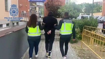 Cuatro detenidos por colgar un muñeco de Vinicius en un puente en Madrid 