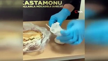 Tavuk dönerin içerisinden çıktı, tutuklandılar!