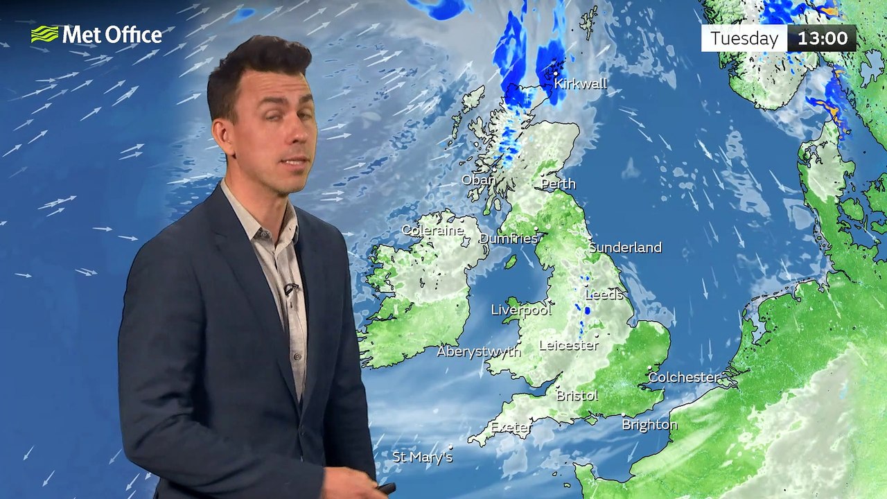 Met Office Afternoon Weather Forecast 23/05/23 -  Fine but cloudier across the UK