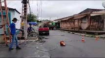 Curto circuito causa incêndio em fiação de poste em Arapiraca