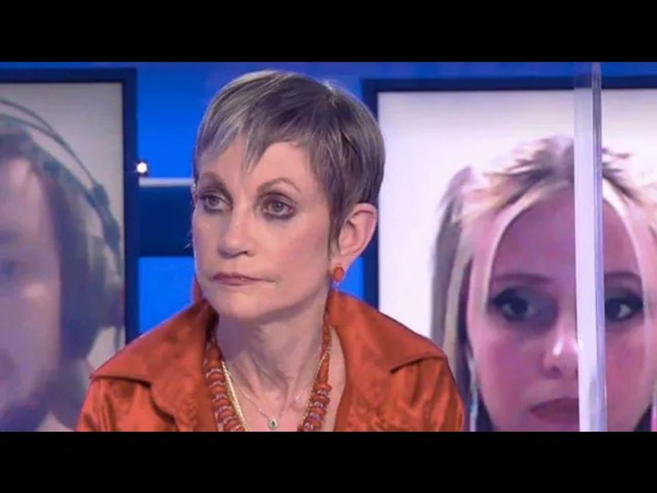 "Je suis pas une c***** molle" : Isabelle Morini-Bosc cash sur son absence de TPMP