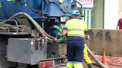 Скачать видео: Murcia mantiene la alerta amarilla en toda la región ante las lluvias torrenciales de esta jornada