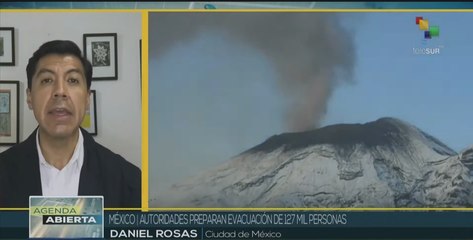 Autoridades de México coordinan eventual evacuación de zona próxima al volcán Popocatepetl