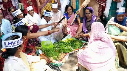 एलएचवी और एएनएम ने जताया विरोध, किया प्रदर्शन