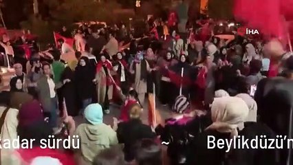 Beylikdüzü'nde zafer kutlamaları gece yarısına kadar sürdü