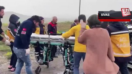 Sivas’ta tır ile minibüs çarpıştı