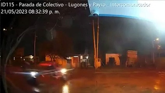 Policía dejó que ladrón le quitara la moto y luego lo mató