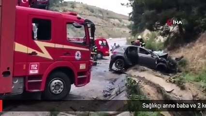 Sağlıkçı anne baba ve 2 kızları, trafik kazasına hayatını kaybetti