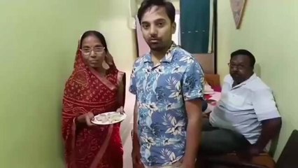 मधुबनी: शुभम ने सिविल सेवा में हासिल किया 41वीं रैंक, कहा- परीक्षा अधिक कठिन नहीं, ...