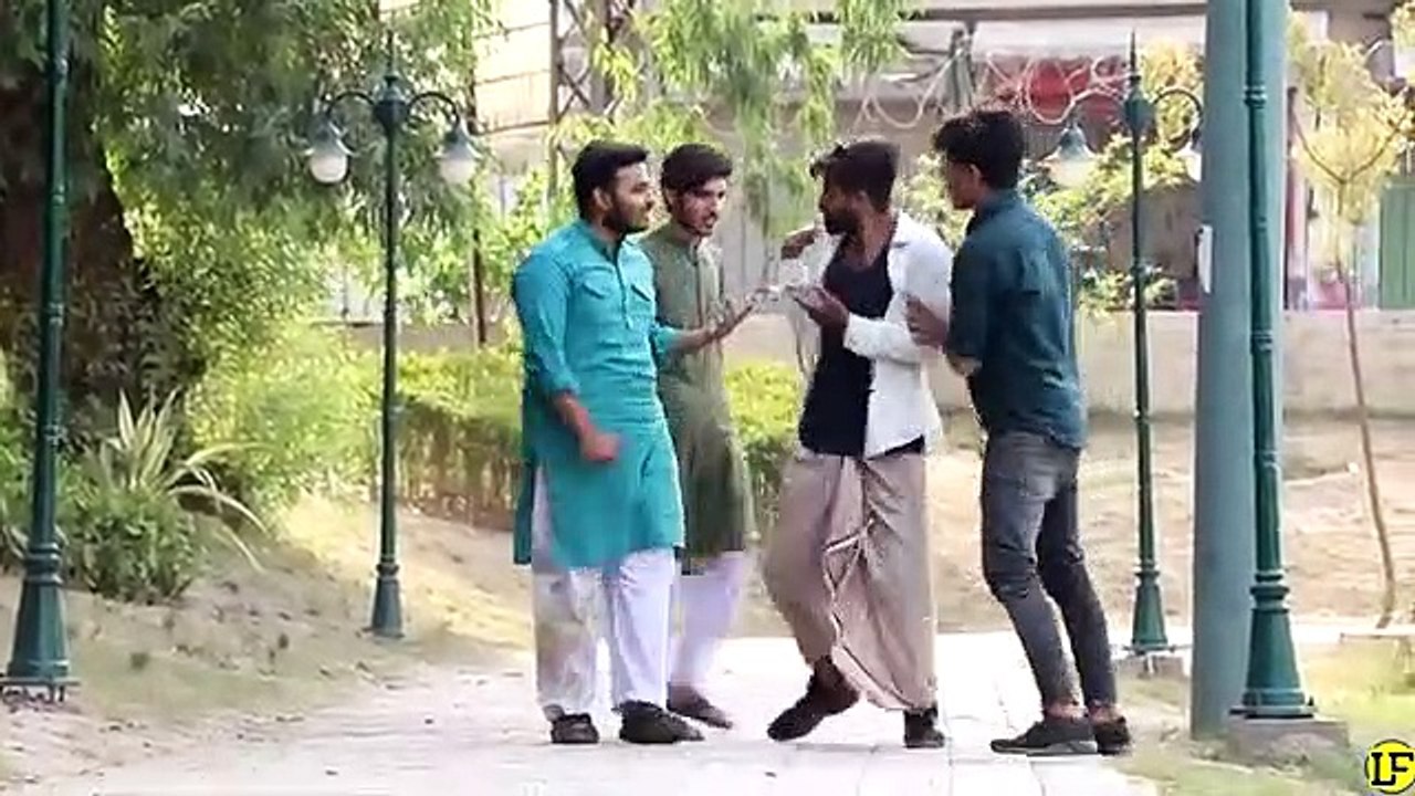 Truck_Horn_Behind_You__FUNCTIONS____LahoriFied(360p)