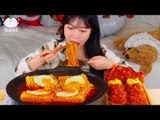 ASMR MUKBANG Yeul Ramen, Fried tofu rice balls with Fire noodles, Cheese Whole spam, Kimchi.
