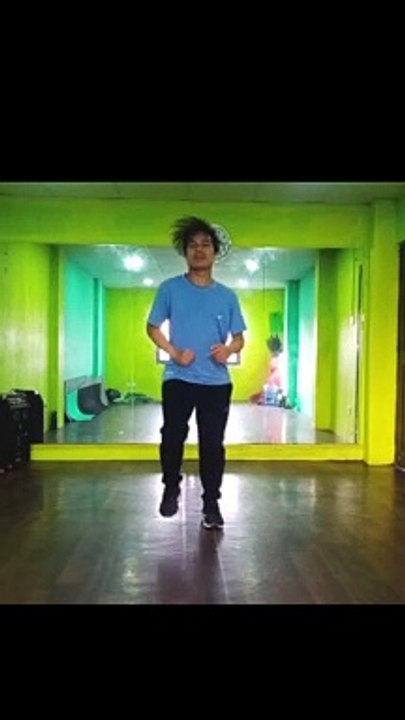 Zin 107-5 = 102 Mano Clap Clap zumba zin 102 _ zumba class GUAN GUAN BY CRAZY DESIGN ZUMBA HECTOR DANCE ft. Manoj Chhetri (RASKIN) Zumaba fitness dance  zin volume 107