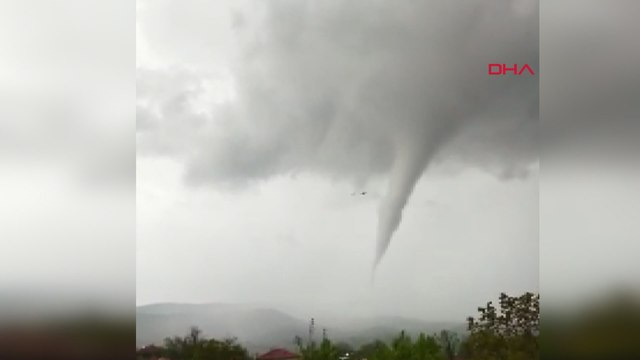 Amasya'da hortum vatandaşları korkuttu