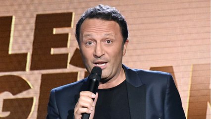 VOICI - Arthur scandalisé : le comportement d'un très célèbre chanteur le fait vomir