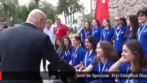 İzmir'de Sporcular, Afet Gönüllüsü Oluyor