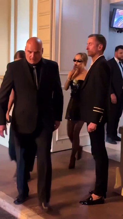 Lily-Rose Depp  les internautes choqués par son comportement au Festival de Cannes