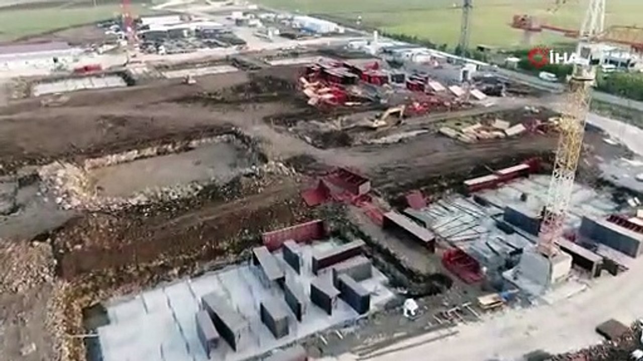 TOKİ konutlarında hummalı çalışma gece gündüz sürüyor