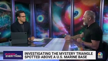 Investigating mystery triangle UFO spotted above U.S. p7