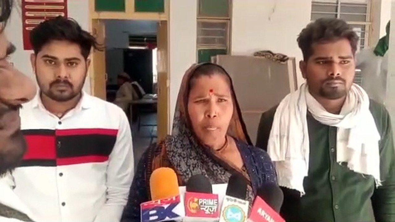Video : शादी तुड़वाने के लिए दबंगों ने की घिनौनी हरकत, दीवार पर चिपका दिए पोस्टर