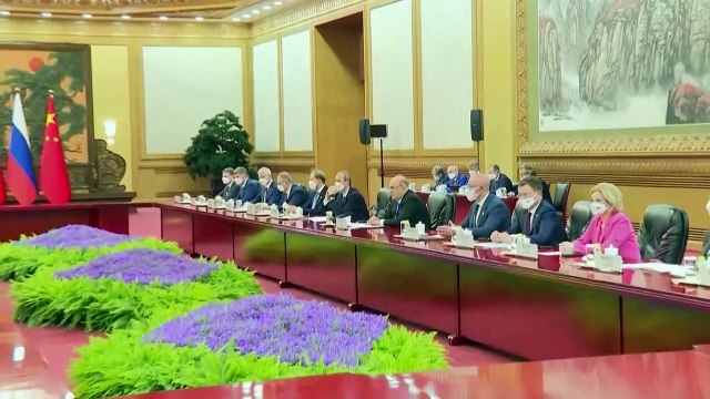 Xi Jinping afirma que vai apoiar ‘interesses fundamentais’ da Rússia