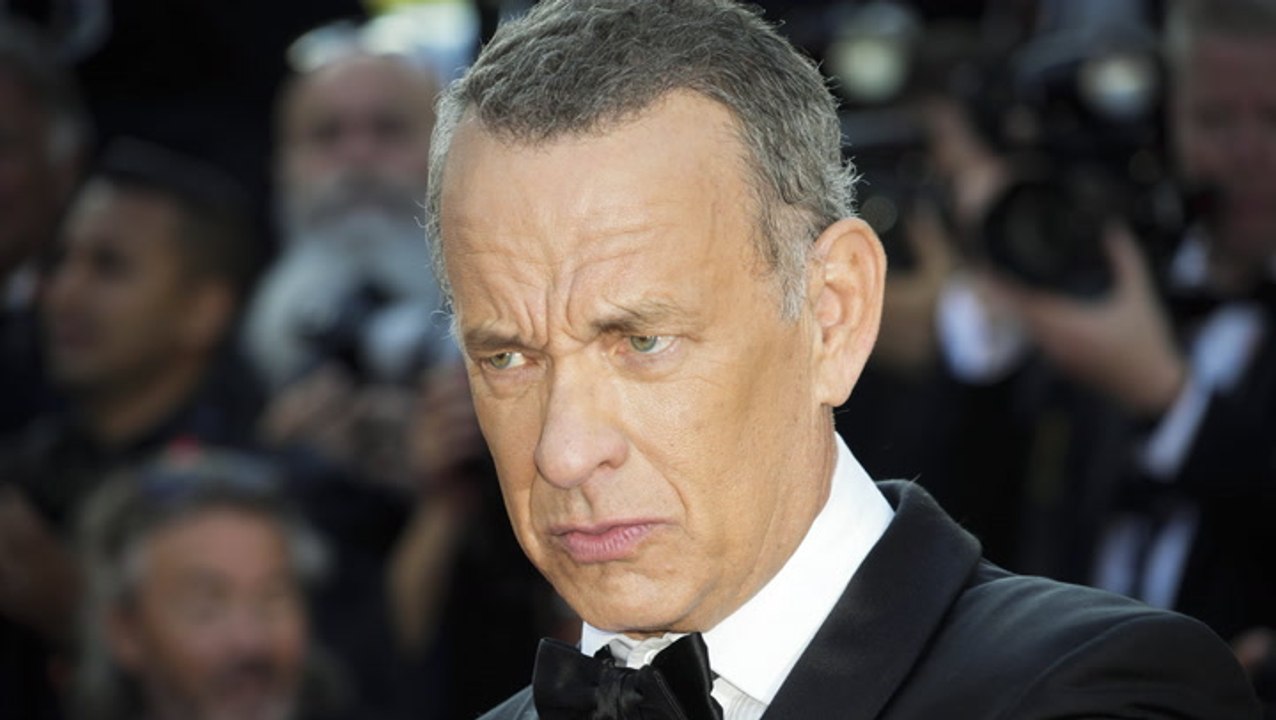 Krasse Szenen von Tom Hanks' Streit auf Red Carpet: DAS ist wirklich passiert