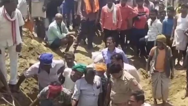 बाराबंकी: कुएं की सफाई करते समय मलबे में दबकर किसान की हुई मौत