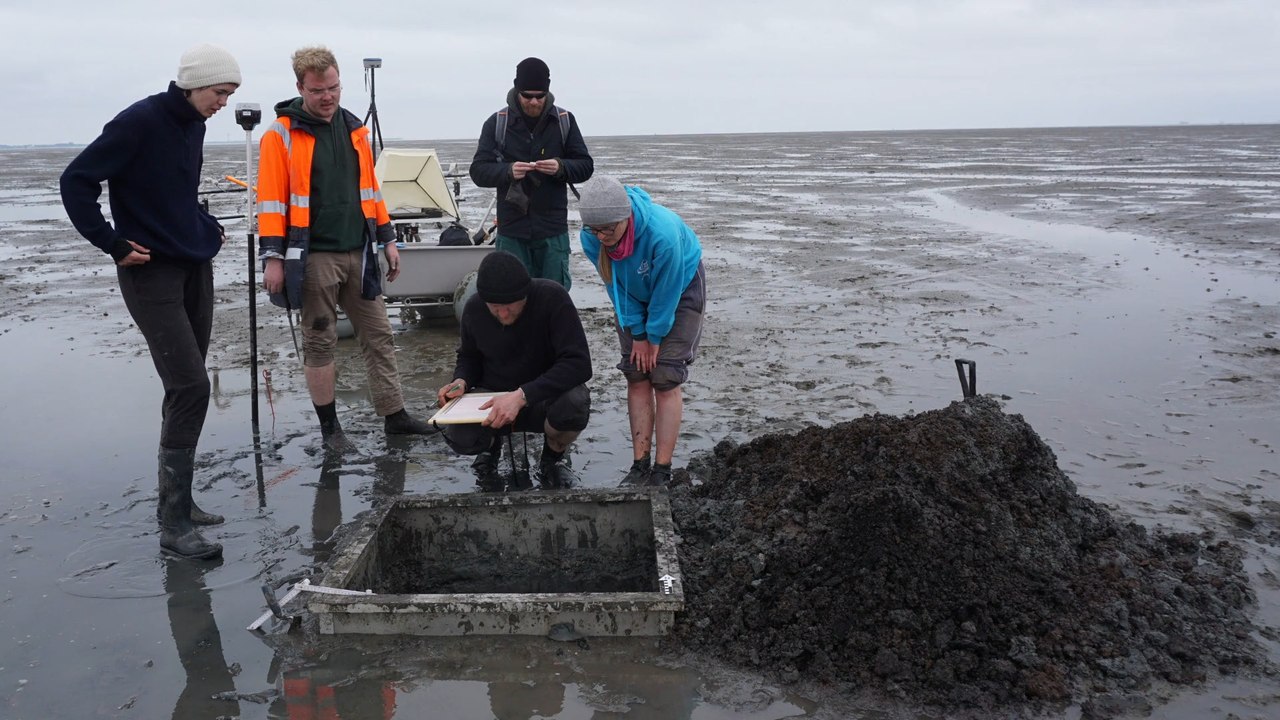 Forscher entdecken im Wattenmeer versunkene Kirche