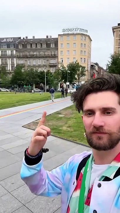 Un arc-en-ciel LGBT peins dans Strasbourg ! 