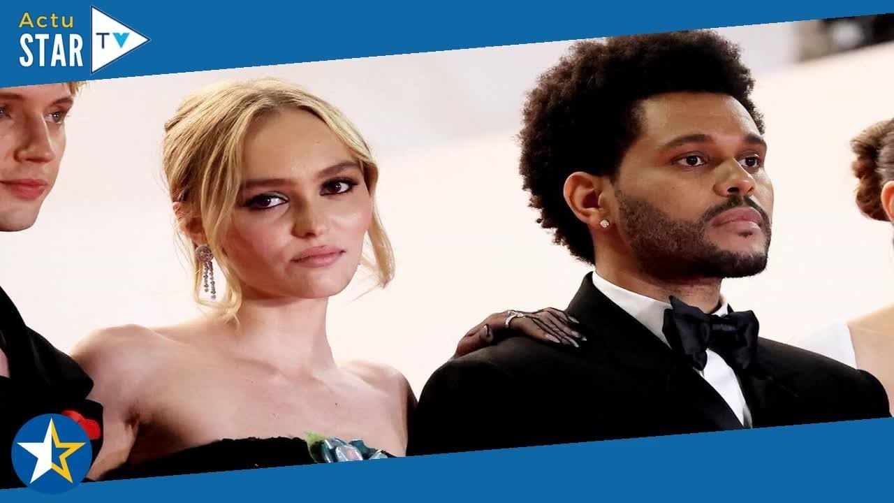 Lily-Rose Depp incendiaire : elle fait sensation sur le tapis rouge de Cannes ce 22 mai avec sa robe