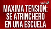 Padres escrachan a profesor: lo acusan de abusar a más de 15 alumnos