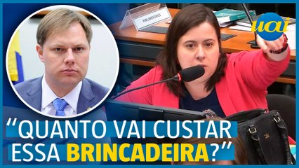 Sâmia e Lucas Redecker discutem em sessão na Câmara