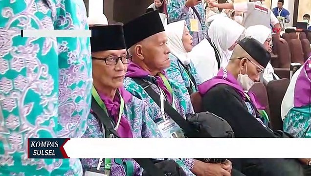 Kloter Satu Calon Haji Embarkasi Makassar Masuk Asrama