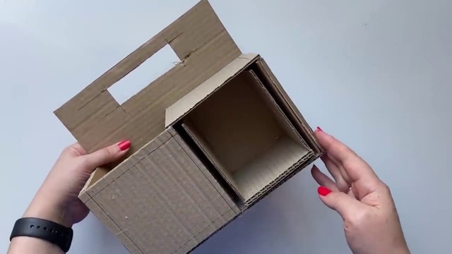 DIY How to make an organizer out of cardboard | A simple cardboard idea
