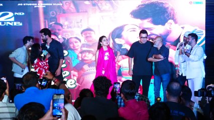 SARA ALI KHAN REACHED HOME BY AUTO FANS WORRIED ABOUT RICKSHAW DRIVER MONEY