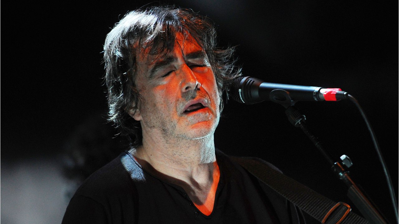 GALA VIDEO - Jean-Louis Murat, ses mots très durs sur Johnny Hallyday : “Le ringard absolu”