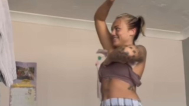 Hilarious scene unfolds when dad helps daughter wax her armpits