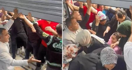 Züccaciye mağazasında indirim izdihamı kameralara böyle yansıdı
