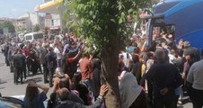 Gazi Mahallesi'nde Süleyman Soylu'yu yuhalayan vatandaşlar darbedilerek gözaltına alındı