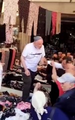 Bayrampaşa semt pazarında provokasyon! İmamoğlu'na "PKK" diyen şahıs gözaltına alındı