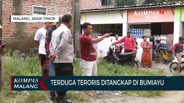 Densus 88 Anti Teror Tangkap Terduga Teroris