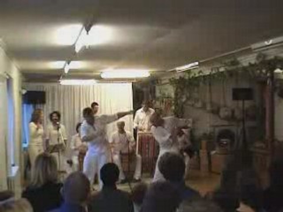 LAYE LAYE CHINA DE ORO COLUMBIA AFRO CUBAN RUMBA