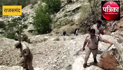 तस्करों व पुलिस बीच मुठभेड़, तीन राउण्ड फायर, 161 किलो अफीम डोरा चूरा बरामद