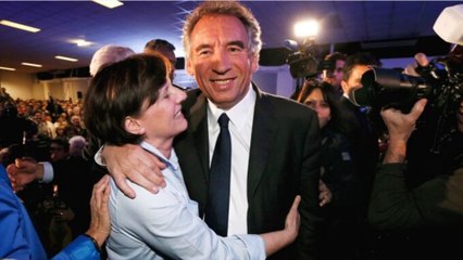 GALA VIDEO - François Bayrou et sa femme Élisabeth : ce jour où ils ont enfin décidé de ne plus se cacher
