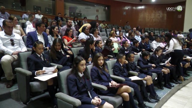 Diputados infantiles piden talleres para prevenir que sean víctimas de delitos en redes sociales