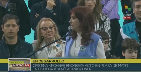 Vicepresidenta argentina aboga por desarrollo de la economía sin doctrinas