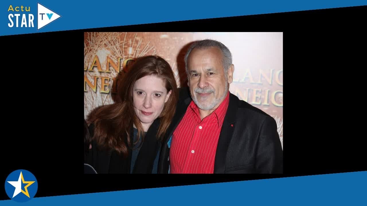 "Il a été refusé par l'école" : Francis Perrin, son fils autiste victime de discrimination, la colèr