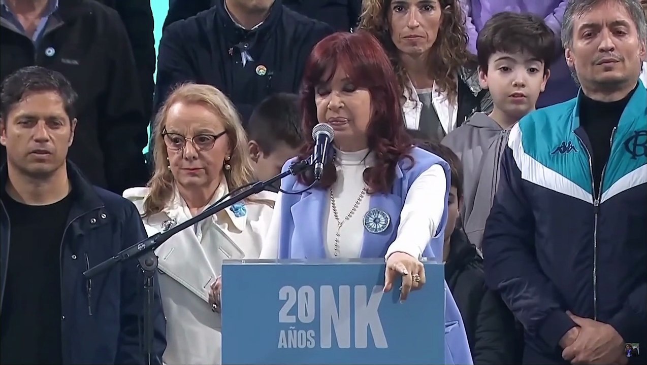 Cristina Kirchner en Plaza de Mayo - Vídeo Dailymotion